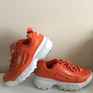 ORANGE FILA DISRUPTORS